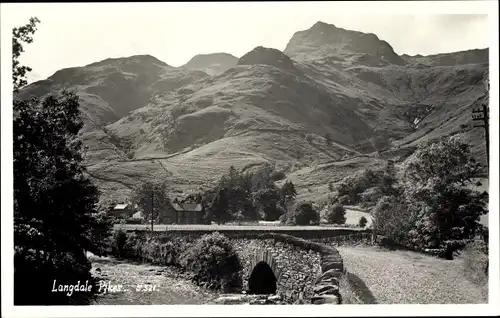 Ak Langdale Cumbria England, Panoramic view, bridge, hills