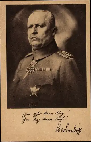Ak General Erich Friedrich Wilhelm Ludendorff, Portrait in Uniform