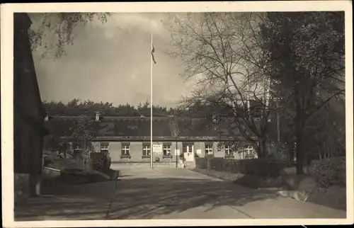 Ak Milovice nad Labem Milowitz Mittelböhmen, Truppenübungsplatz