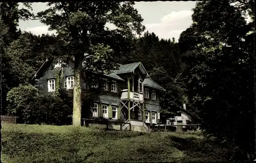 Ak Geroldsgrün Frankenwald, Forsthaus Langenau mit Max Marienquelle