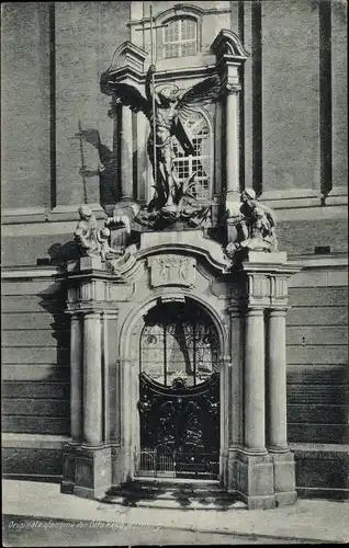 Ak Hamburg, Turmportal der St. Michaeliskirche