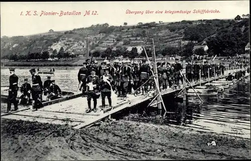 Ak 1. K. S. Pionier Bataillon No. 12, Übergang über eine kriegsmäßige Schiffbrücke