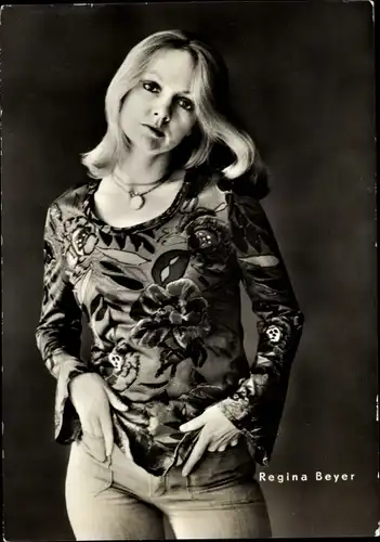 Ak Schauspielerin Regina Beyer, Portrait