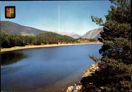 Ak Andorra, Lac d'Engolasters, vue panoramique, collines, forêt, blason