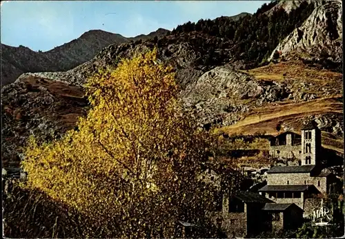 Ak Andorra, Village typique, vue partielle, paysage montagneux, arbre