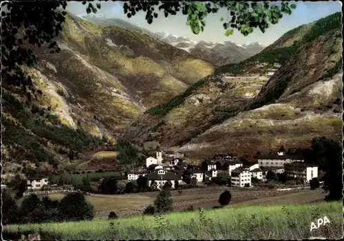Ak Ordino Andorra, Vue générale du village, paysage montagneux
