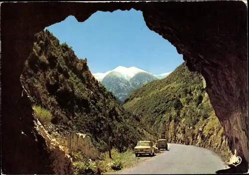 Ak Andorra, Tunnel sur la route de la Massana, voitures garées