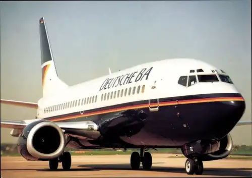 Ak Flugzeug Boeing 737 300, Deutsche BA, Flughafen