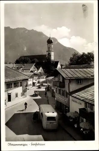 Ak Oberammergau in Oberbayern, Dorftsraße