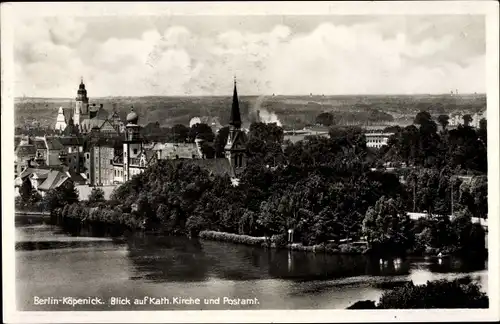 Ak Berlin Köpenick, Blick auf kath. Kirche und Postamt