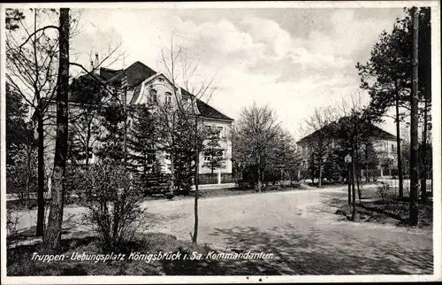 Ak Königsbrück in der Oberlausitz, Kommandantur, Truppenübungsplatz