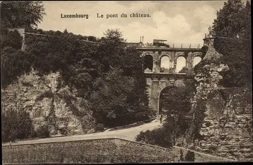 Ak Luxemburg, Le pont du chateau, Brücke, Straße