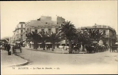 Ak Bizerte Tunesien, La Place du Marché, Kutschen, Palmen