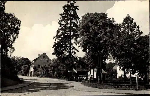 Ak Eichhorst Mecklenburg, Gaststätte Schorfheide, Straßenpartie