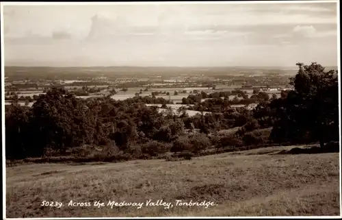 Ak Tonbridge Kent England, Medway Valley