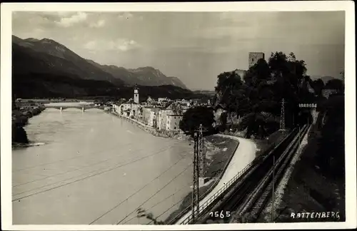 Ak Rattenberg in Tirol, Panorama vom Ort, Eisenbahntunnel