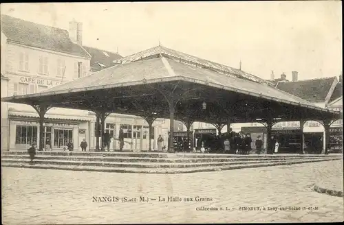 Ak Nangis Seine et Marne, La Halle aux Grains