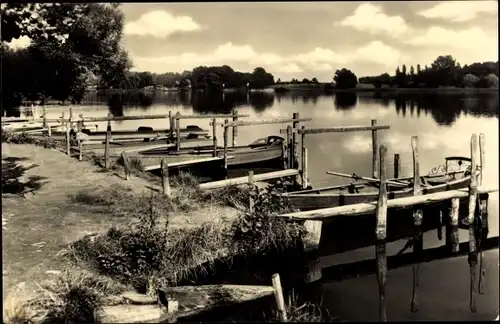 Ak Dorf Zechlin Rheinsberg, Bootsanlegestelle