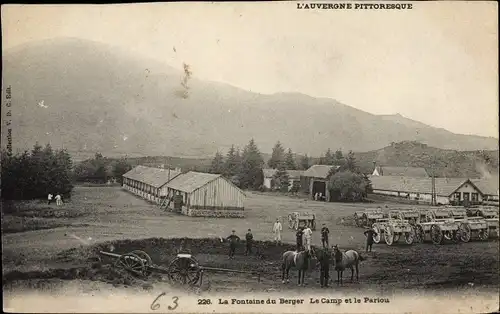 Ak Auvergne Puy de Dôme, La Fontaine du Berger, Le Camp et le Pariou