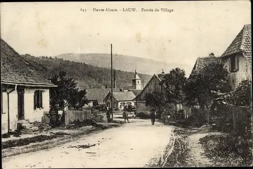 Ak Lauw Aue Elsass Haut Rhin, Entrée du Village