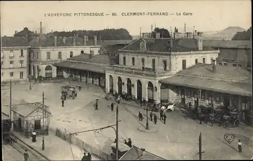 Ak Clermont Ferrand Puy de Dôme, La Gare, Bahnhof