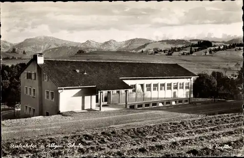 Ak Stiefenhofen im Allgäu, Schule