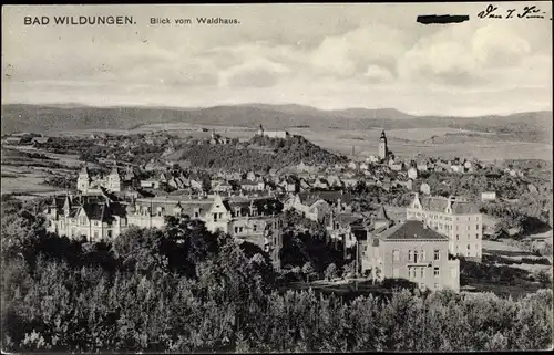 Ak Bad Wildungen in Nordhessen, Gesamtansicht vom Ort, Blick vom Waldhaus