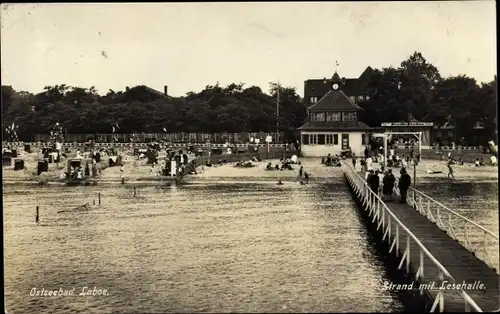 Ak Laboe Schleswig Holstein, Strand mit Lesehalle