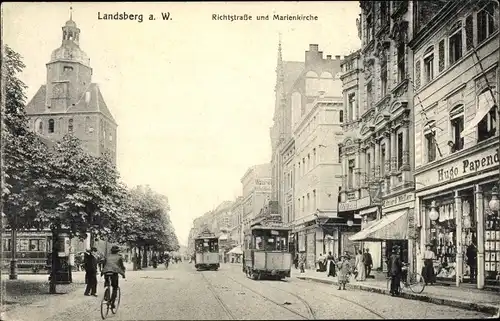 Ak Gorzów Wielkopolski Landsberg Warthe Ostbrandenburg, Richtstraße und Marienkirche, Straßenbahn