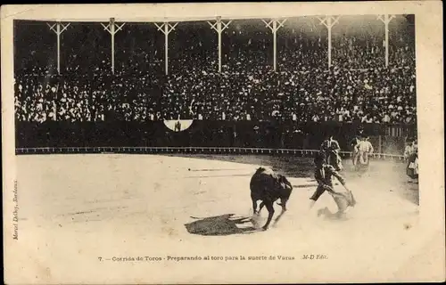 Ak Stierkampf, Corrida de Toros, Preparando al toro para la suerte de Varas