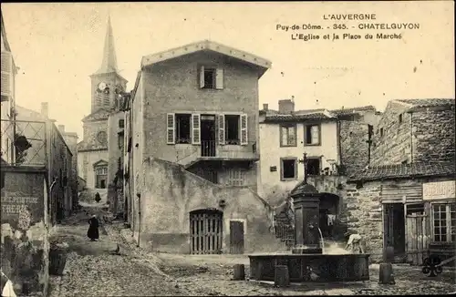 Ak Chatelguyon Puy de Dôme, L'Eglise et la Place du Marché