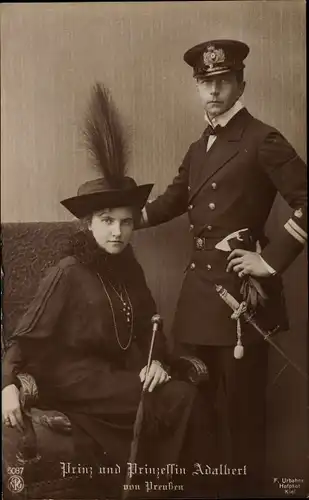 Ak Adalbert Prinz v. Preußen, Prinzessin Adelheid Erna Carolina Marie Elisabeth v. Sachsen-Meiningen