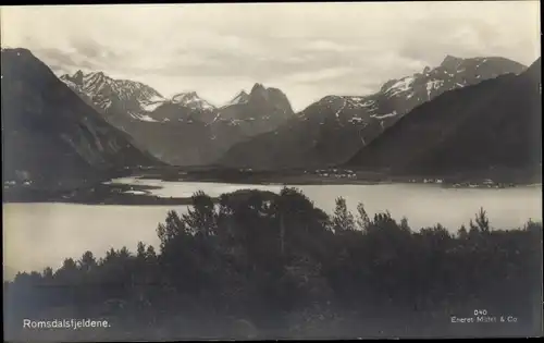 Ak Romsdal Norwegen, Romsdalsfjeldene