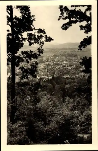 Ak Sonneberg in Thüringen, Blick aus dem Wald nach Sonnenberg