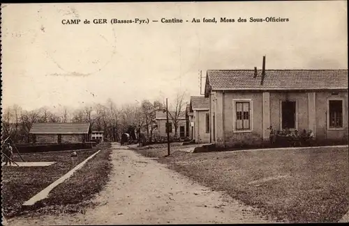 Ak Ger Hautes Pyrénées, Camp, Cantine, au fond, mess des sous officiers