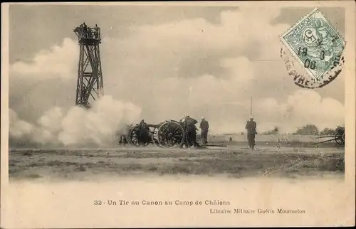 Ak Châlons en Champagne Marne, Un Tir au Canon au camp