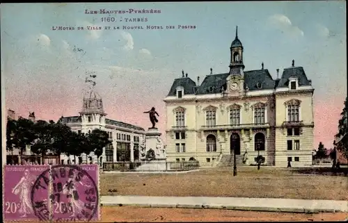 Ak Tarbes Hautes Pyrénées, L'Hôtel de Ville et le nouvel Hôtel des Postes