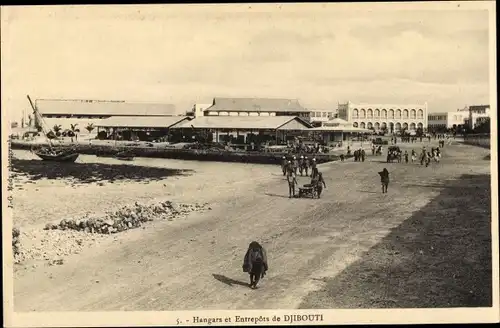 Ak Dschibuti, Hangars et entrepots