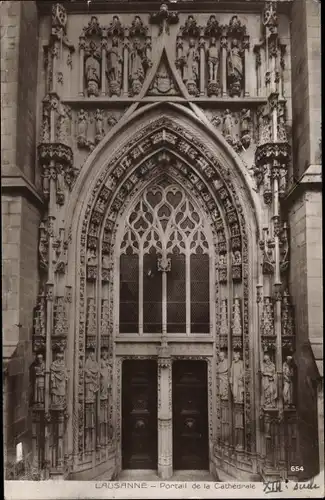 Ak Lausanne Kt. Waadt Schweiz, Portail de la Cathédrale