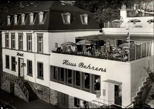 Ak Bernkastel Kues im Moseltal, Haus Behrens, Schanzstraße