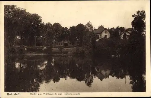 Ak Hamburg Wandsbek Rahlstedt, Mühlenteich und Bahnhofstraße