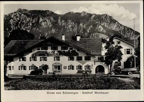 Ak Schwangau im Ostallgäu, Gasthof zum Weinbauer, Außenansicht, Fassadenbemalung, Berg