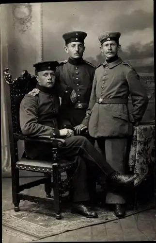 Foto Ak Dt. Soldaten, Gruppenbild