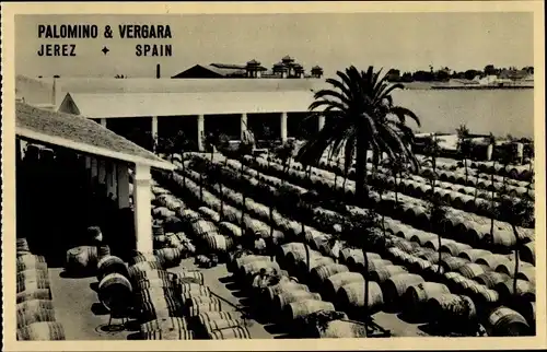 Ak Jerez de la Frontera Andalusien Spanien, Palomino & Vergara, View of central courtyard