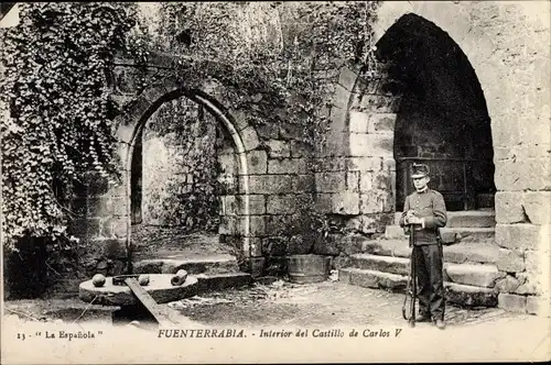 Ak Fuenterrabia Baskenland, Interior del Castillo de Carlos V