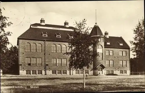 Ak Lindesberg Schweden, Skolan