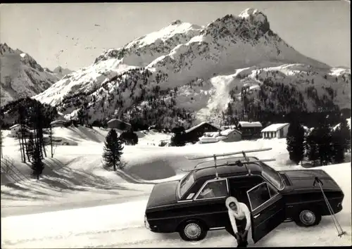 Ak Automobil, Ford im Gebirge, Skistöcke