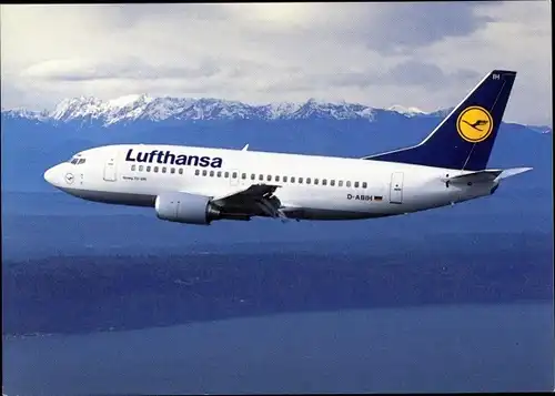 Ak Deutsches Passagierflugzeug, Lufthansa Boeing 737-500, Berge