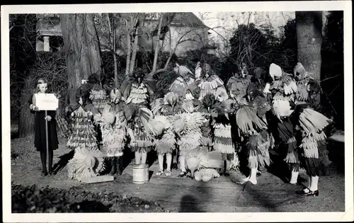 Foto Ak Karneval, Kostümierte Kinder