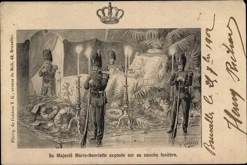 Künstler Ak Sa Majesté Marie Henriette exposée sur sa couche funèbre